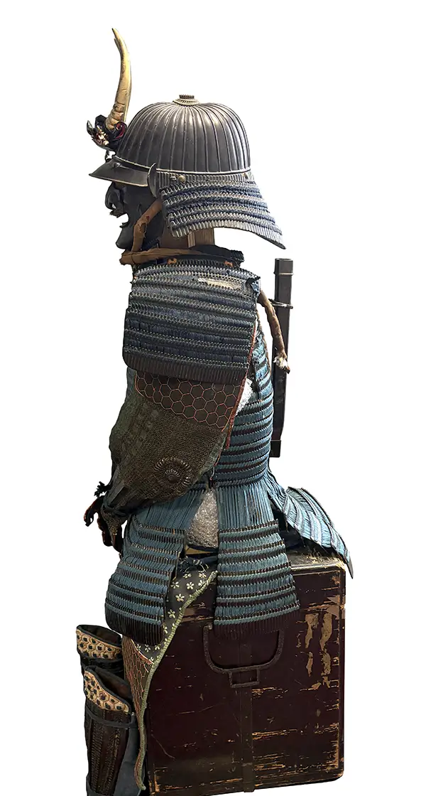 Armure-japonaise-Tachi-Do-mi-Edo-coteD